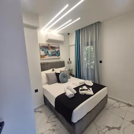 Endless Blue Seaview