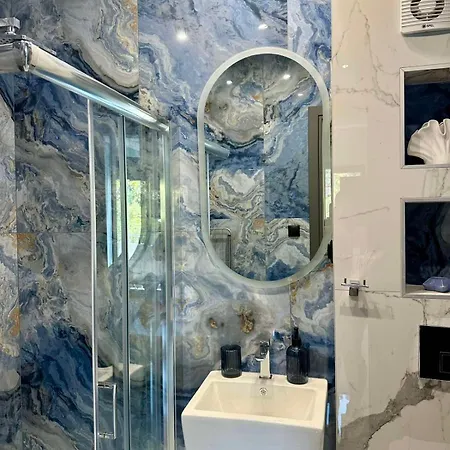 Endless Blue Seaview PalaiónTsiflíkion