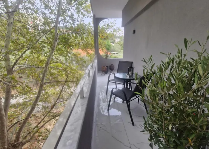 Endless Blue Seaview * PalaiónTsiflíkion