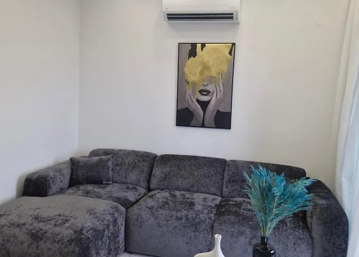 公寓 Endless Blue Seaview PalaiónTsiflíkion