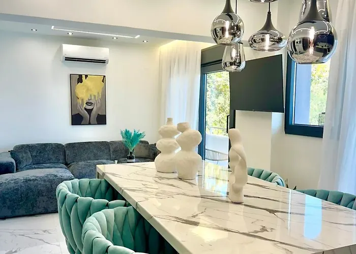 Endless Blue Seaview 公寓