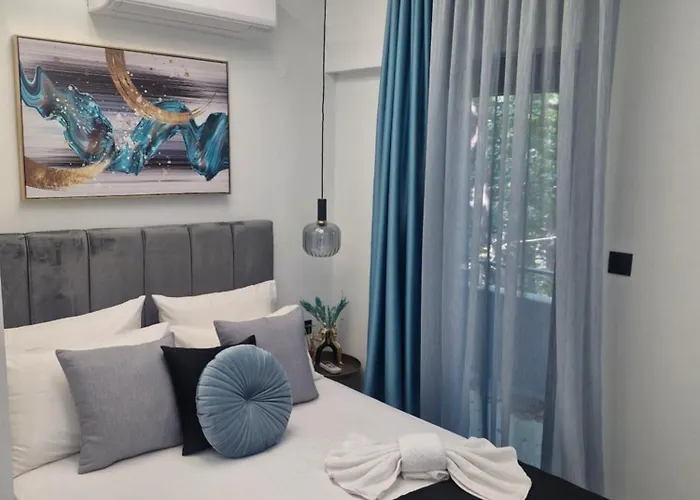 Endless Blue Seaview 公寓 *